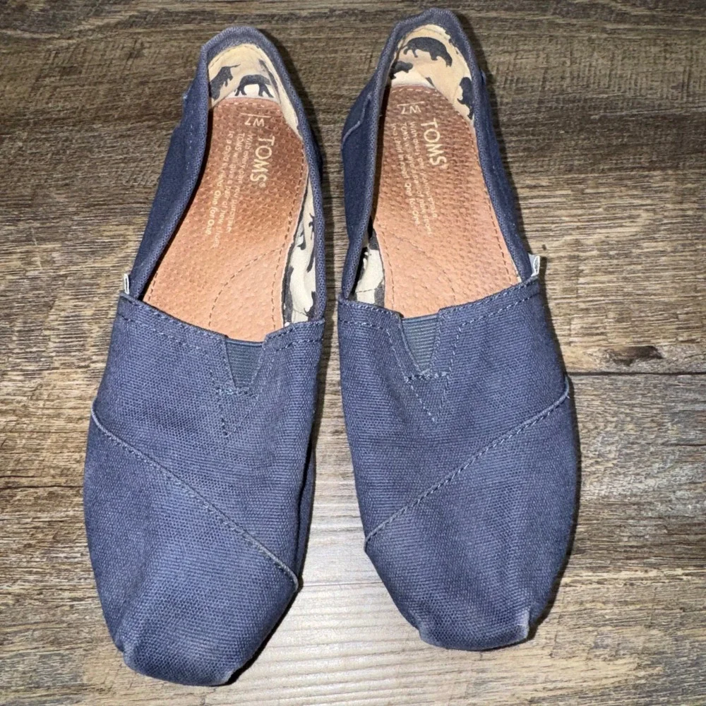 TOMS Alpargata Womens Size 7 Navy Blue Canvas Slip On Shoes Classic Espadrille